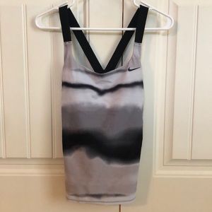 Nike workout top